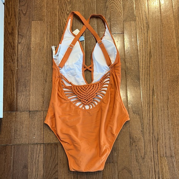 Gorgeous Rust/Orange one Piece - Picture 3 of 3